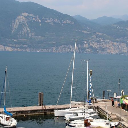 Hotel Danieli La Castellana Lago Di Garda Brenzone sul Garda Buitenkant foto