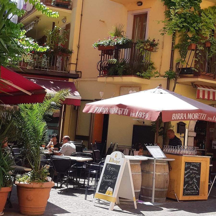 Hotel Danieli La Castellana Lago Di Garda Brenzone sul Garda Buitenkant foto
