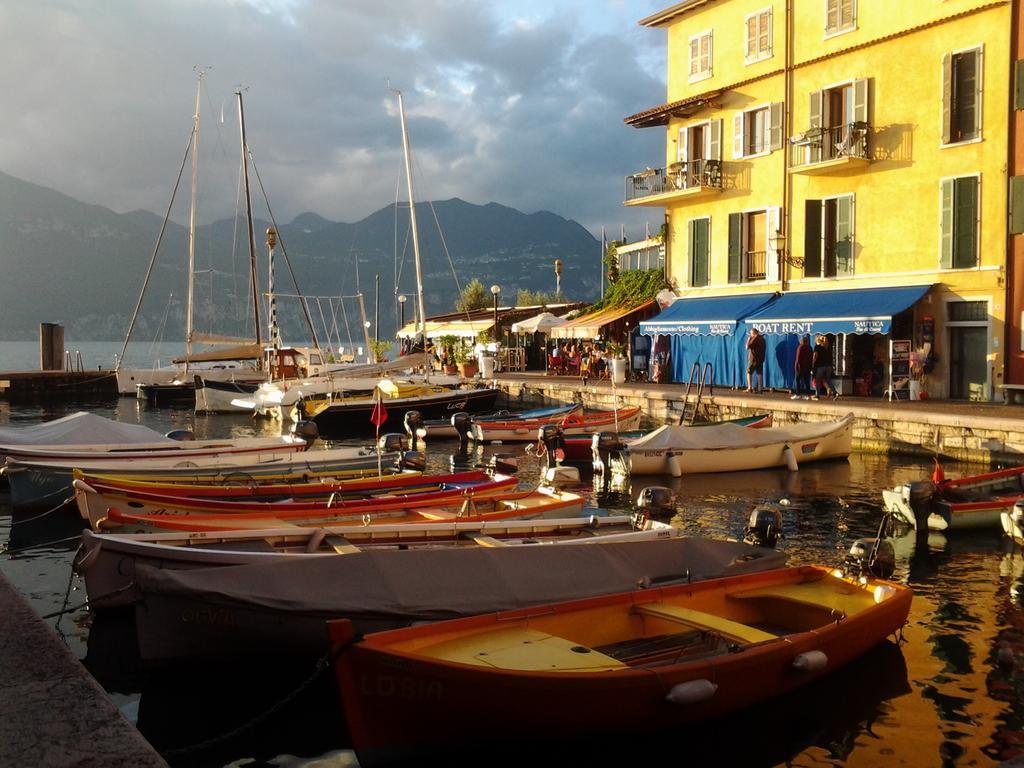 Hotel Danieli La Castellana Lago Di Garda Brenzone sul Garda Buitenkant foto