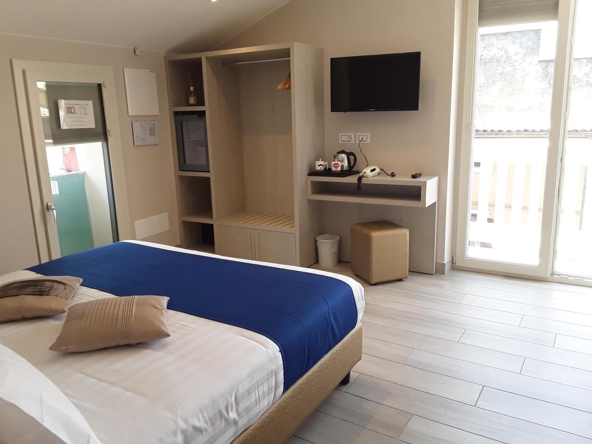 Hotel Danieli La Castellana Lago Di Garda Brenzone sul Garda Buitenkant foto