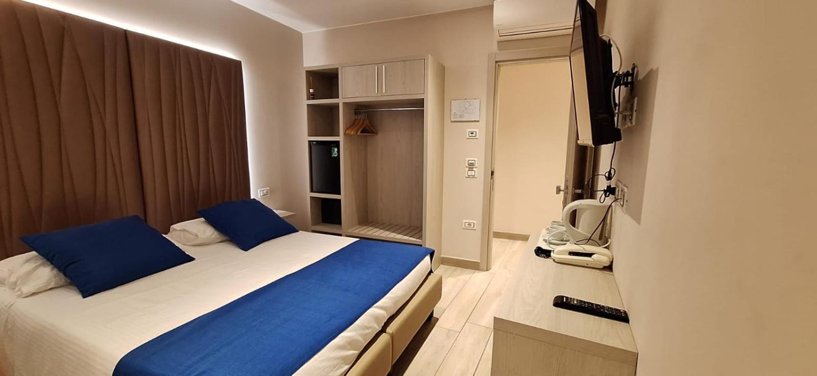 Hotel Danieli La Castellana Lago Di Garda Brenzone sul Garda Buitenkant foto